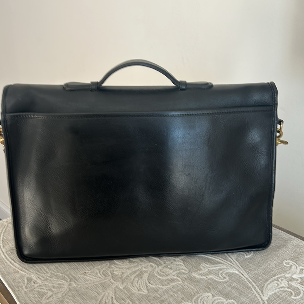 Coach Vintage Authenticated Lexington Black Leather/Shoulder/Briefcase Bag - Picture 5 of 17
